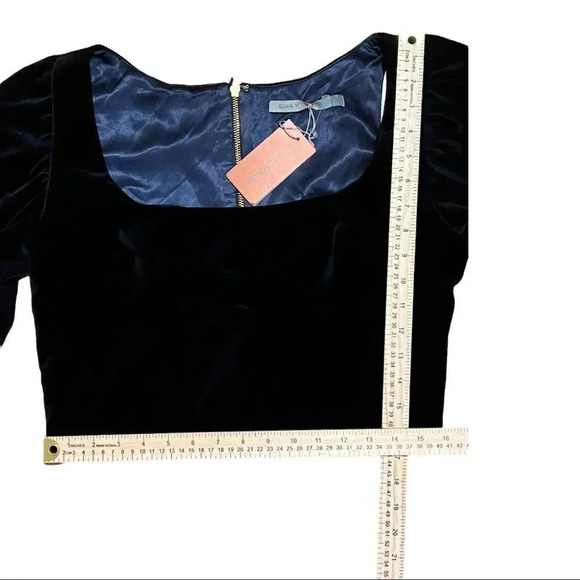 Silvia Tcherassi Woman Madison Cropped Velvet Top Navy Large - Picture 9 of 15
